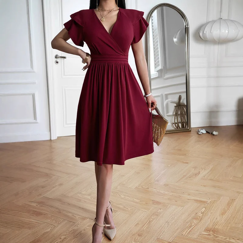 Damen elegantes Wickelkleid mit Rüschendetails und Taillierung
