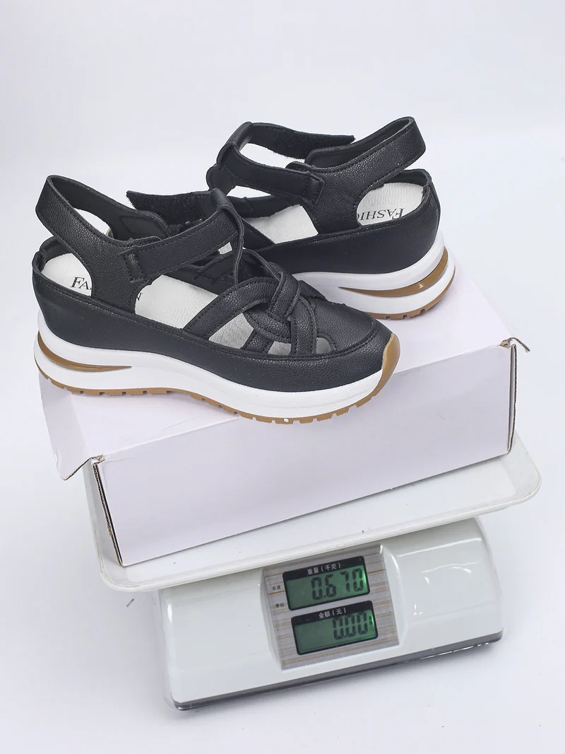 Damen Plateau-Sandalen mit verstellbarem Riemendesign und ergonomischer Dämpfung