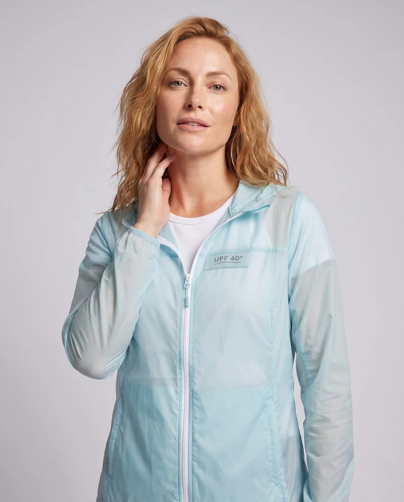 Damen nan ultraleichte Wind- und Sonnenschutzkapuzenjacke mit atmungsaktivem Mesh-Futter und Packtasche Nord Taschen