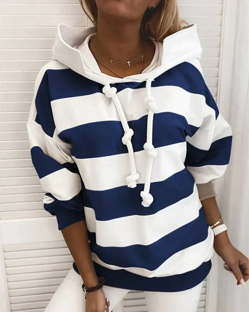Hoodie Strickdetails Lockere Passform Weiche Materialien