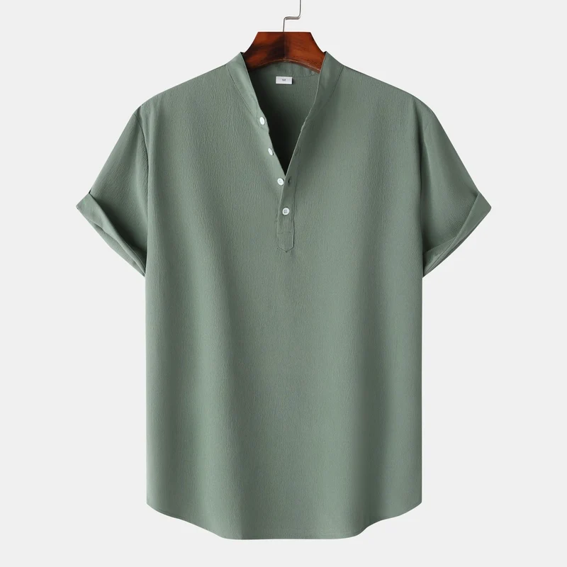 Herren Kurzarmhemd mit modernem Henley-Design und funktionalen Knöpfen Nord Taschen
