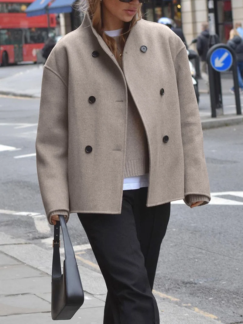 Button-Down-Jacke