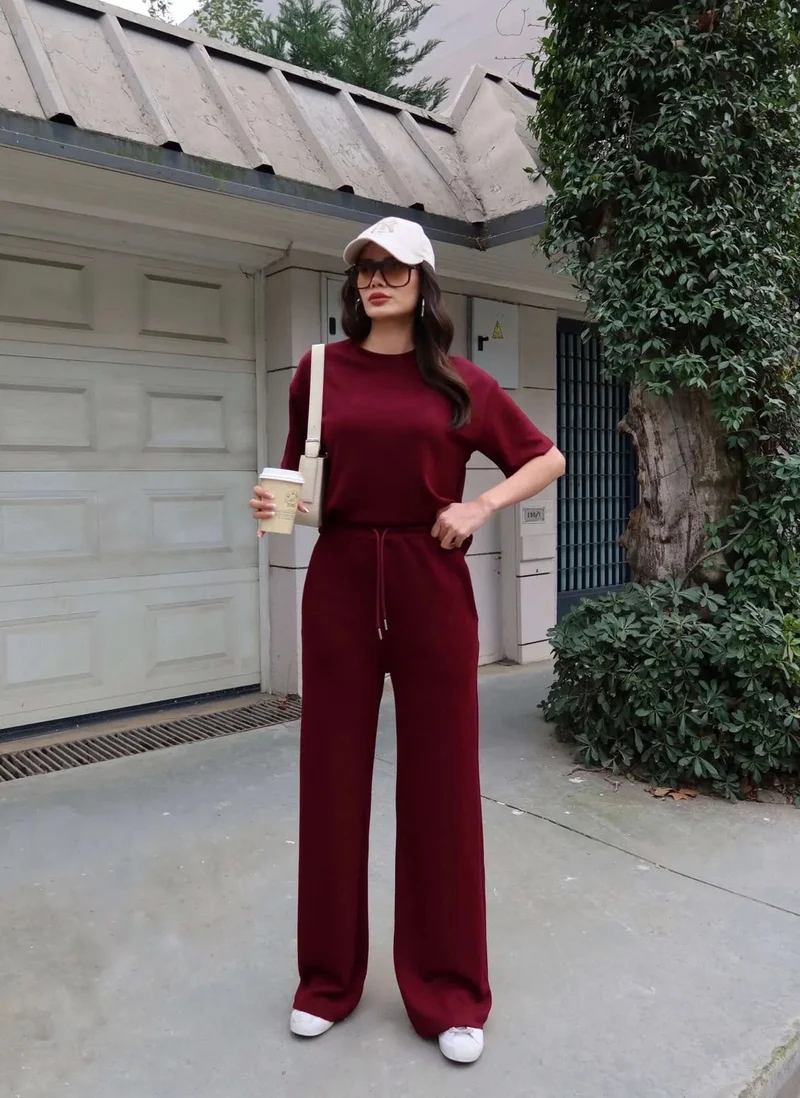 Damen Komfortabler und stilvoller Jumpsuit mit weitem Bein
