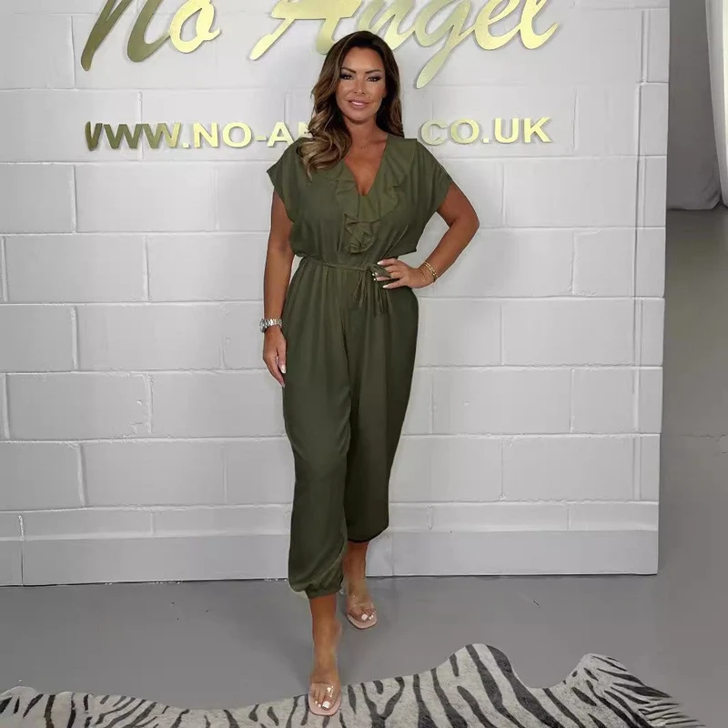 Damen Jumpsuit mit Rüschendetails und Bindegürtel