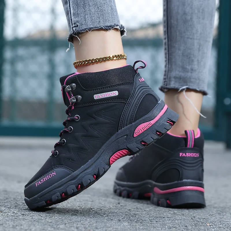 Damen Multifunktionale Wanderschuhe mit grober Profilsohle und wasserabweisendem Obermaterial Nord Taschen
