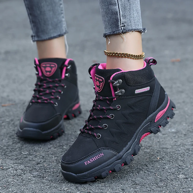 Damen Multifunktionale Wanderschuhe mit grober Profilsohle und wasserabweisendem Obermaterial Nord Taschen
