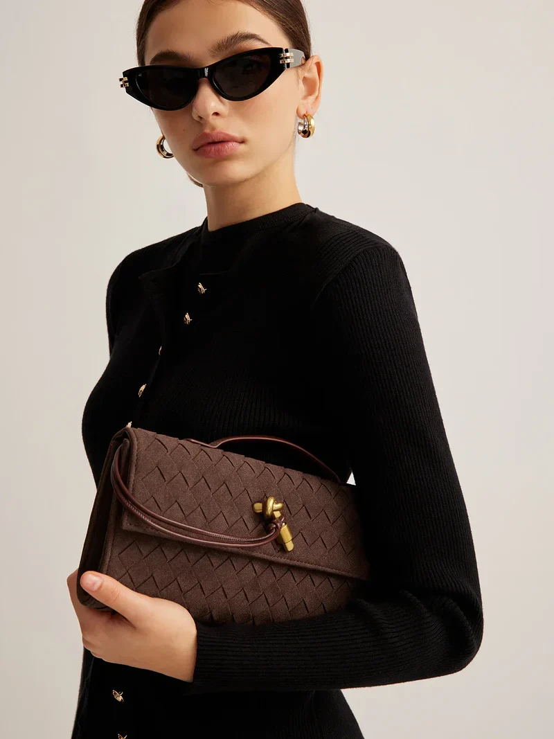 Elegante Braune GewNord Taschente Clutch