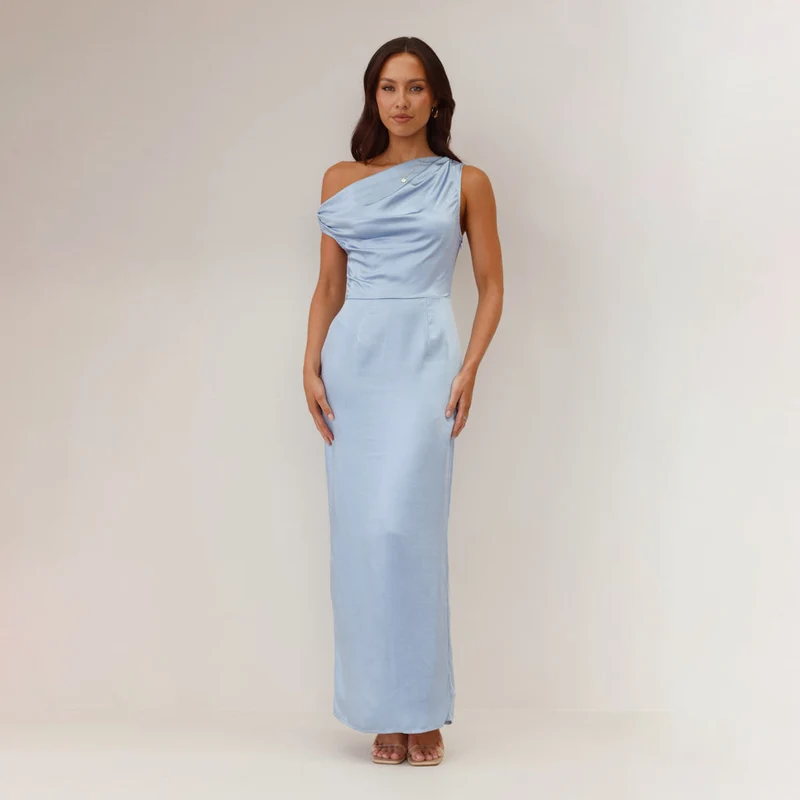 Damen Elegantes Maxikleid mit asymmetrischem Oberteil und figurbetontem Schnitt