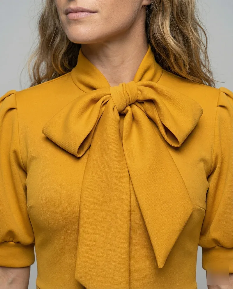 Damen nan elegantes Midikleid mit Schleifenkragen, Puffärmeln und tailliertem Tellerrock Nord Taschen