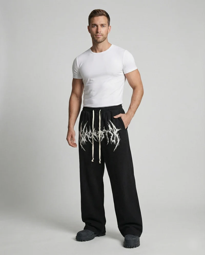 Herren nan ultrabreite Streetwear-Sweathose mit hohem Komfortbund, extra langen Kordeln und markantem Metal-Logo-Print Nord Taschen