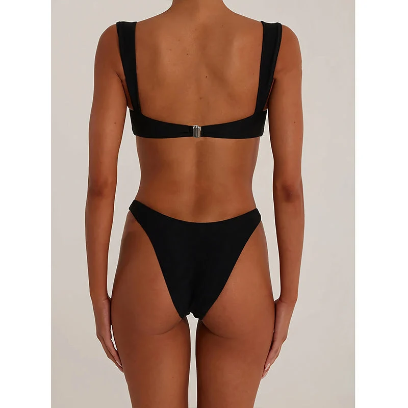 Damen Triangel-Bikini mit elegantem Goldakzent