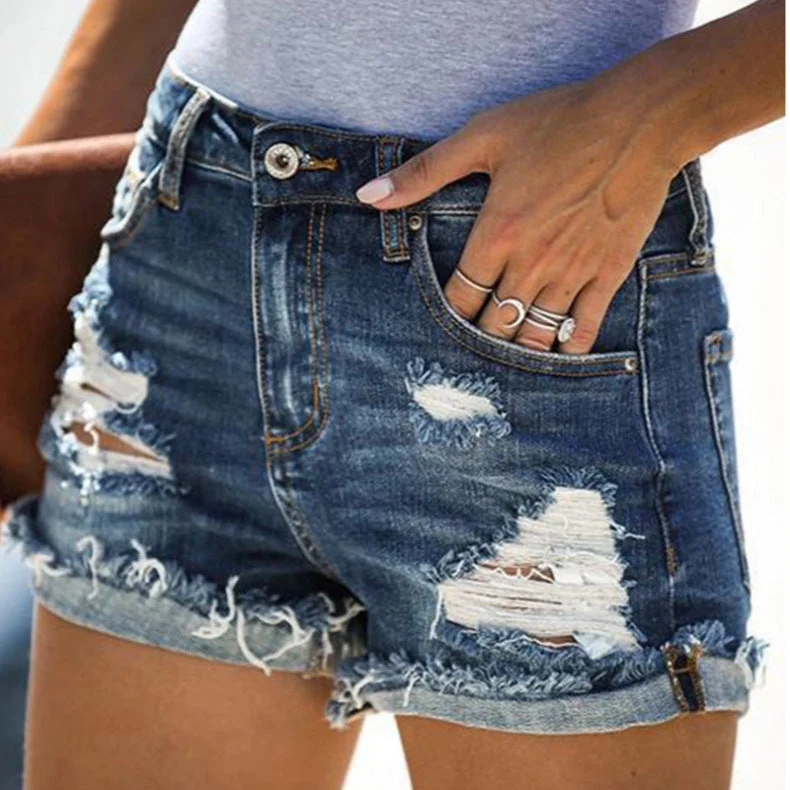 Damen Jeans-Shorts im lässigen Vintage-Style mit fransigen Details