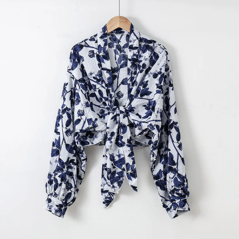 Damen nan florale Knoten-Bluse im Wickelstil mit Ballonärmeln und leichter Leinenoptik