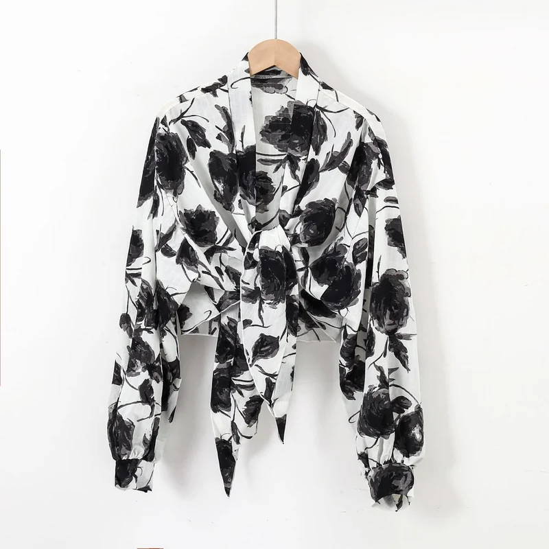 Damen nan florale Knoten-Bluse im Wickelstil mit Ballonärmeln und leichter Leinenoptik