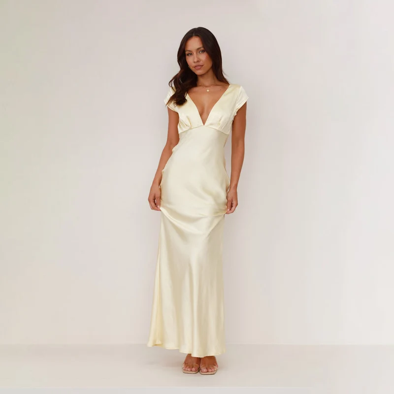 Damen langes Abendkleid mit schickem V-Ausschnitt und elegantem Fall