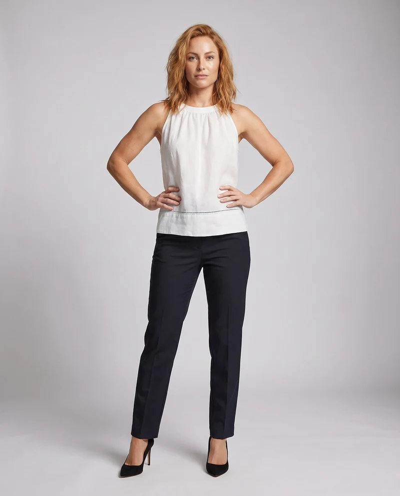 Damen luftiges Leinentop mit elegantem Stehkragen und feinen Details