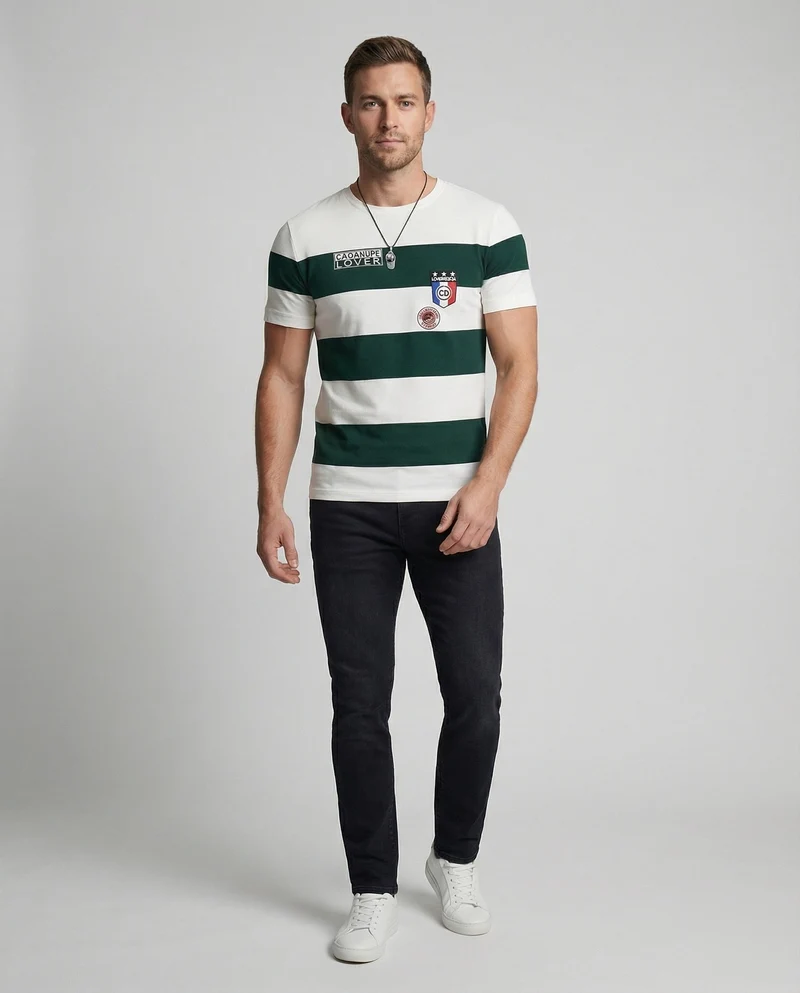 Herren nan gestricktes Typo-Print Rundhals-T-Shirt mit kurzem Arm und figurbetonter Passform Nord Taschen