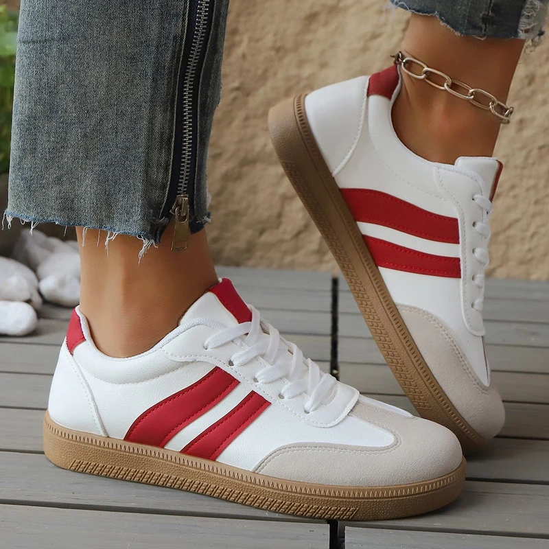 Damen Sneakers im sportlichen Retro-Stil mit hochwertigem Obermaterial Nord Taschen