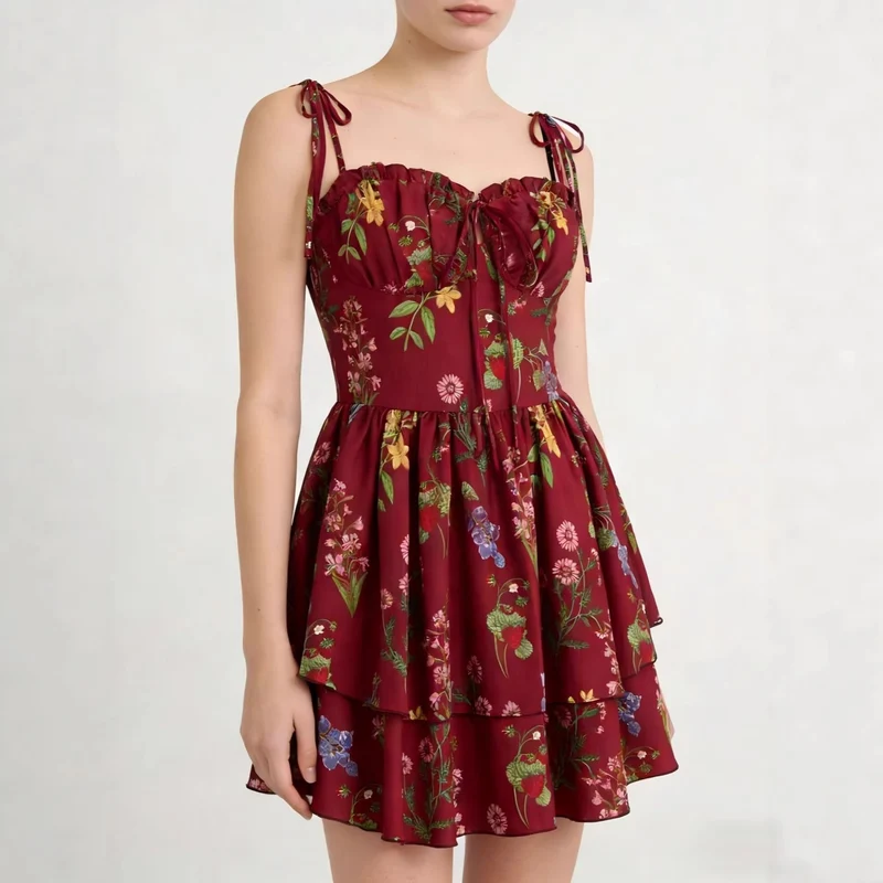Damen Minikleid mit Blumenmuster und bordeauxfarbenem Unterrock Nord Taschen
