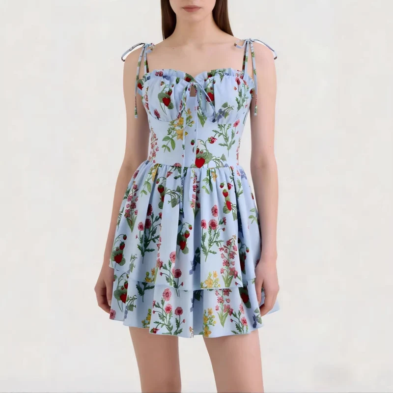 Damen Minikleid mit Blumenmuster und bordeauxfarbenem Unterrock Nord Taschen