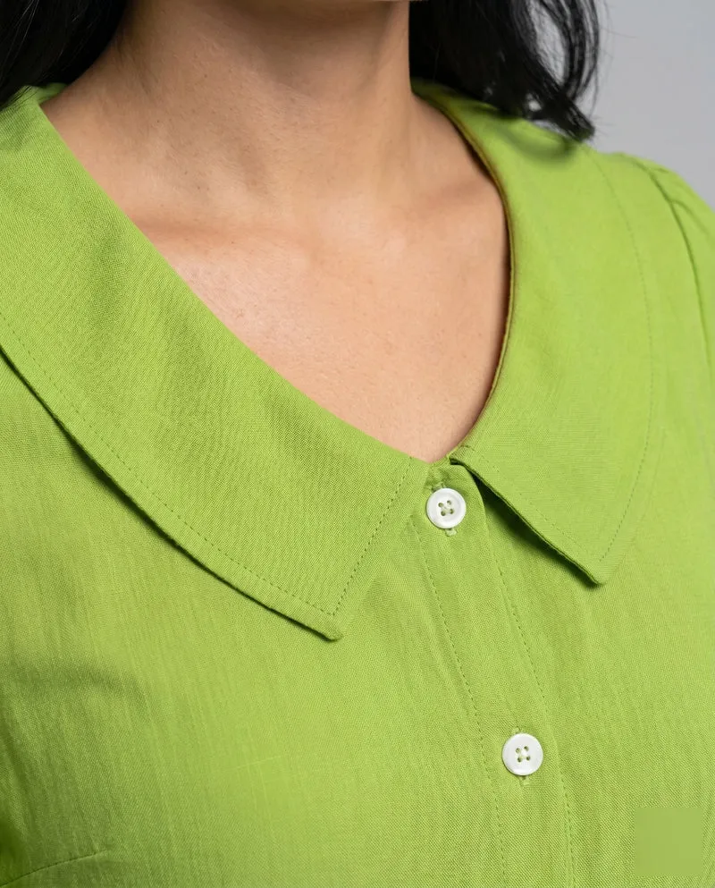 Damen Bluse mit weitem Kragen und kurzärmeligen Puffärmeln Nord Taschen