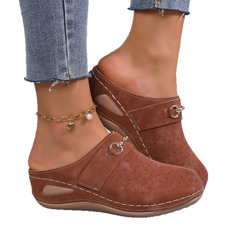 Damen Komfortable Clogs mit eleganter Verzierung