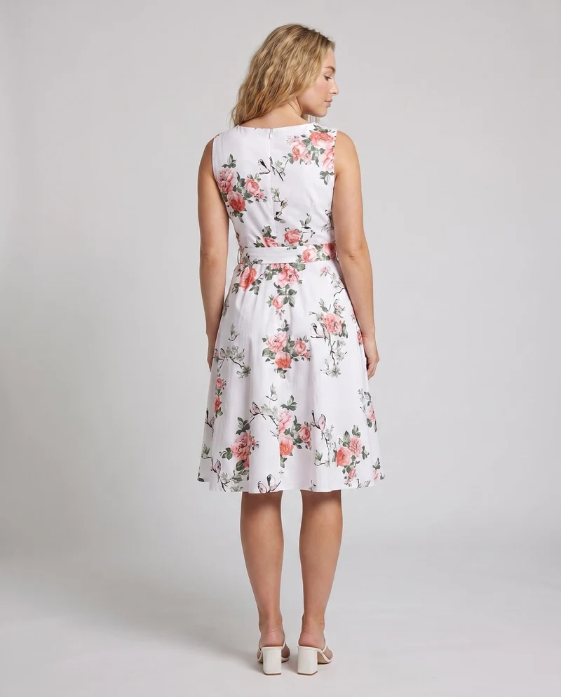 Damen Elegantes Kleid mit floralem Design und Taillengürtel