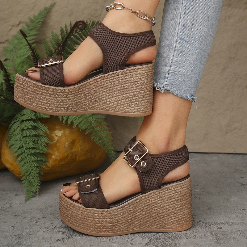 Damen Wedge-Sandalen mit rutschfestem Riemendesign und bequemem Fußbett Nord Taschen