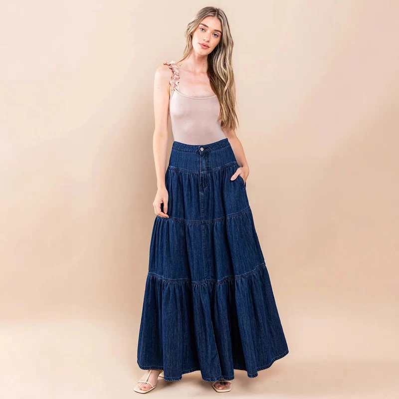 Damen Denim Maxikleid im Boho-Stil mit voluminösem Rock und Rüschen