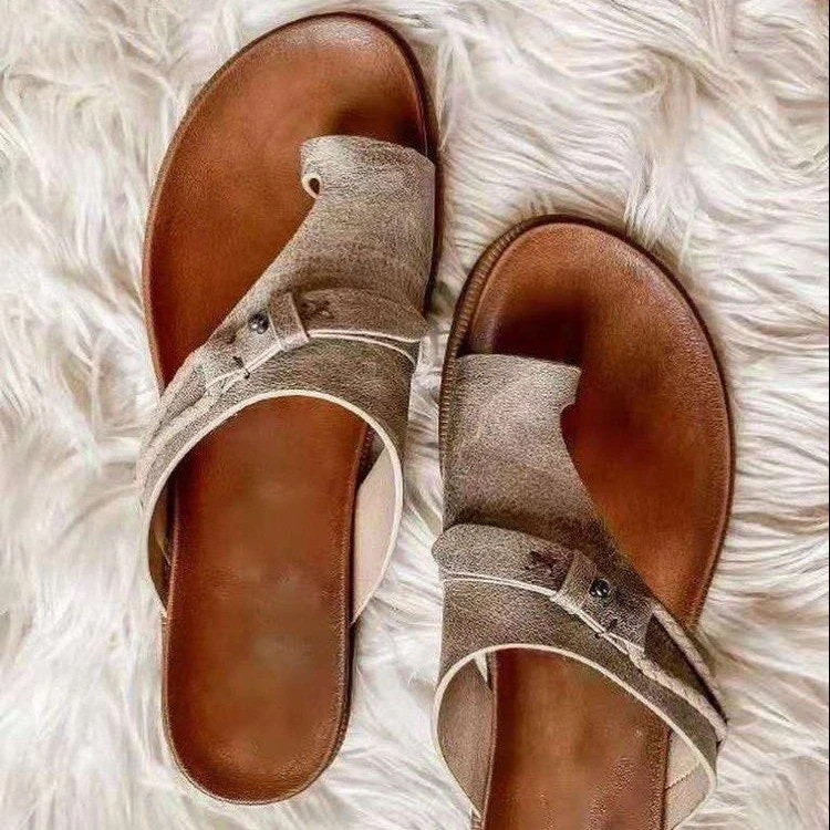 Damen Leder-Pantoletten mit verstellbarem Riemen und anatomischem Fußbett