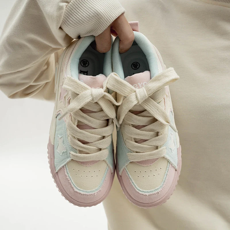 Damen Sneakers mit stilvollem Sternenmuster und bequemer Sohle Nord Taschen