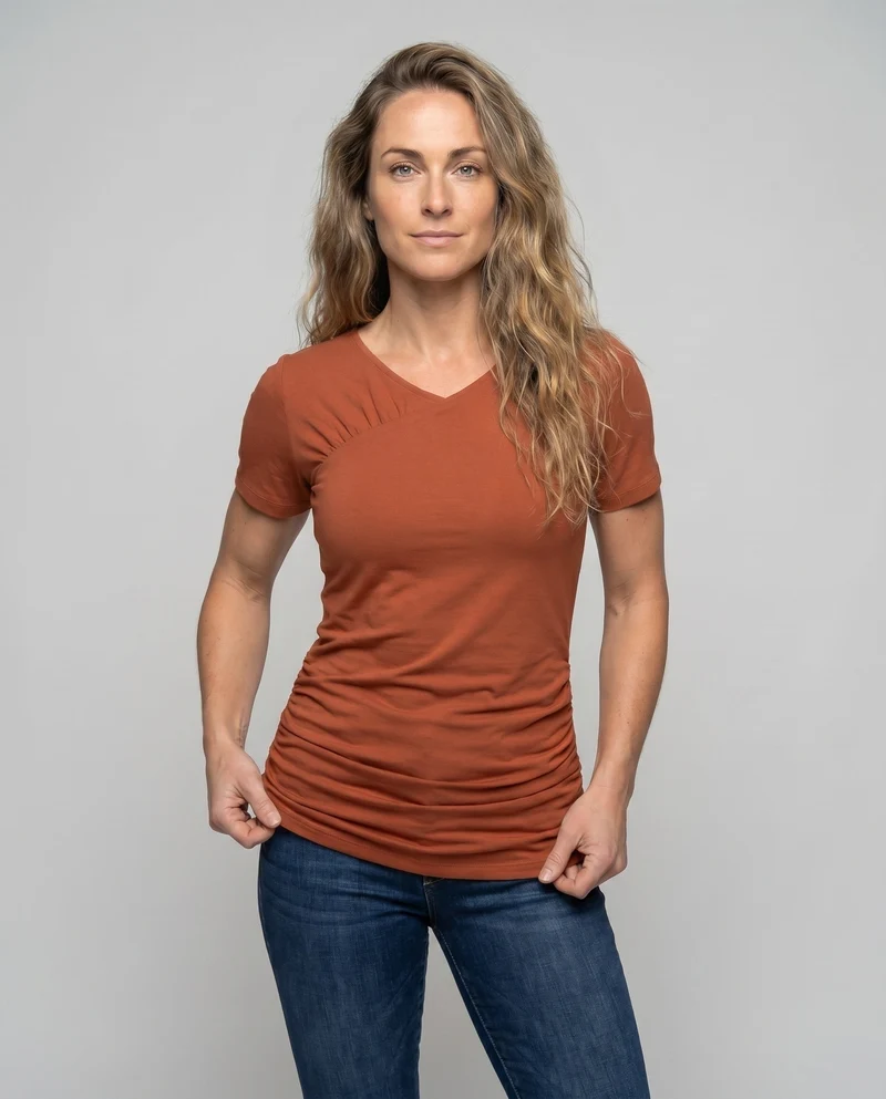 Damen lässiges T-Shirt mit schmalem Schnitt und Raffung