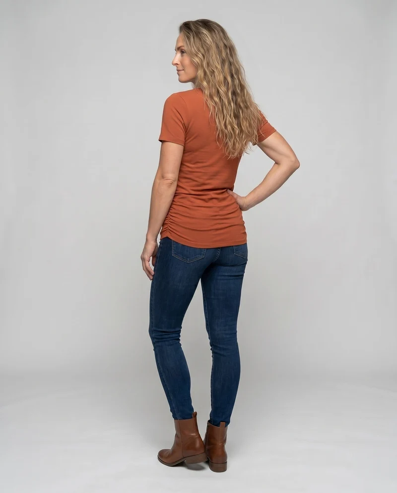 Damen lässiges T-Shirt mit schmalem Schnitt und Raffung