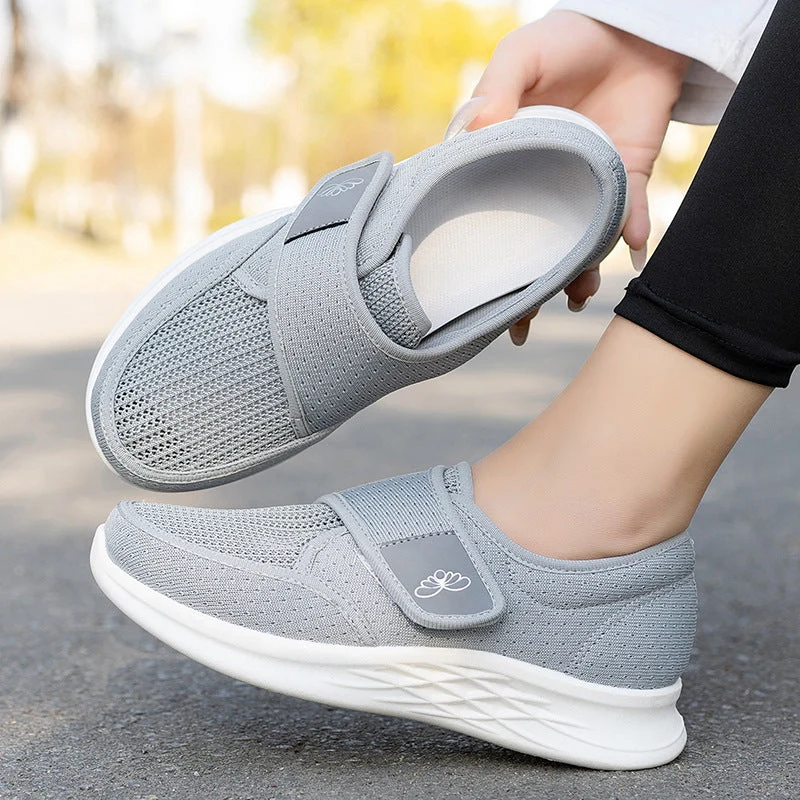 Damen sportliche und atmungsaktive Slipper mit Klettverschluss Nord Taschen