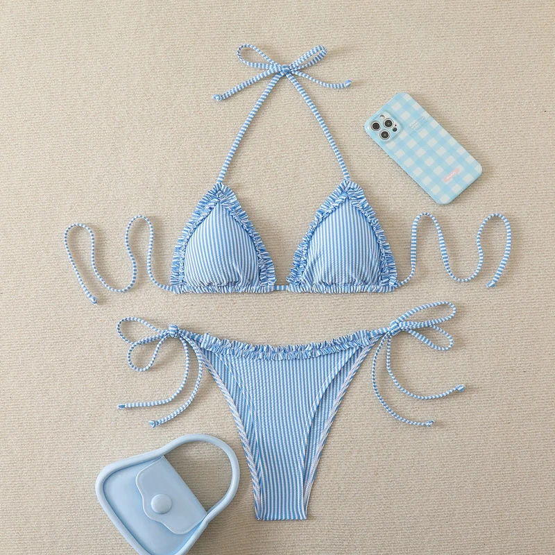 Damen Triangel-Bikini mit Raffungen und verstellbaren BindNord Taschenändern