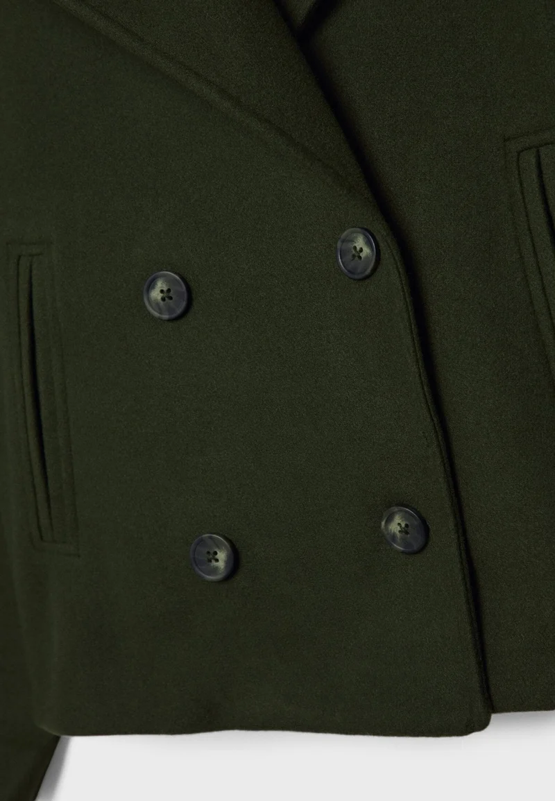 Damenjacke - Knopfdetail