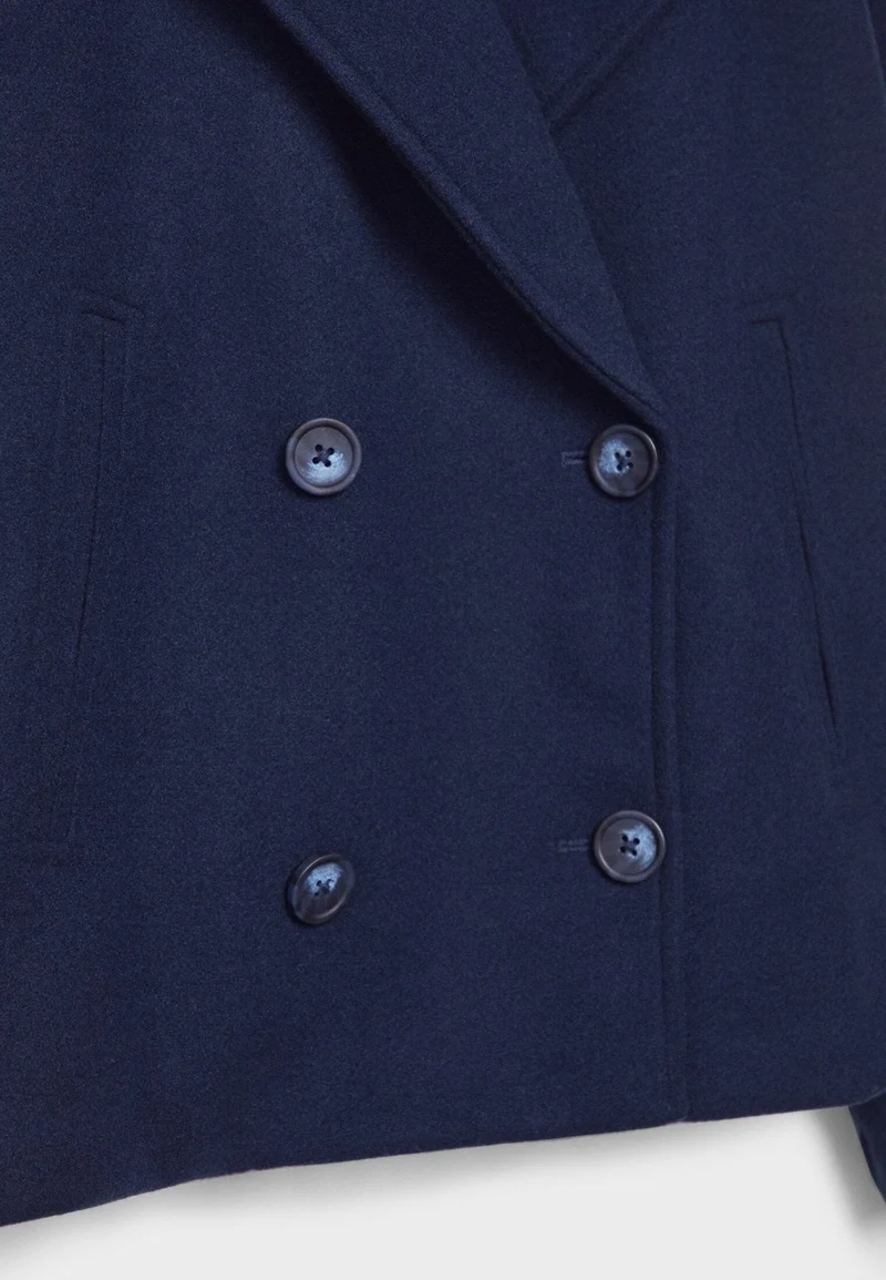 Damenjacke - Knopfdetail