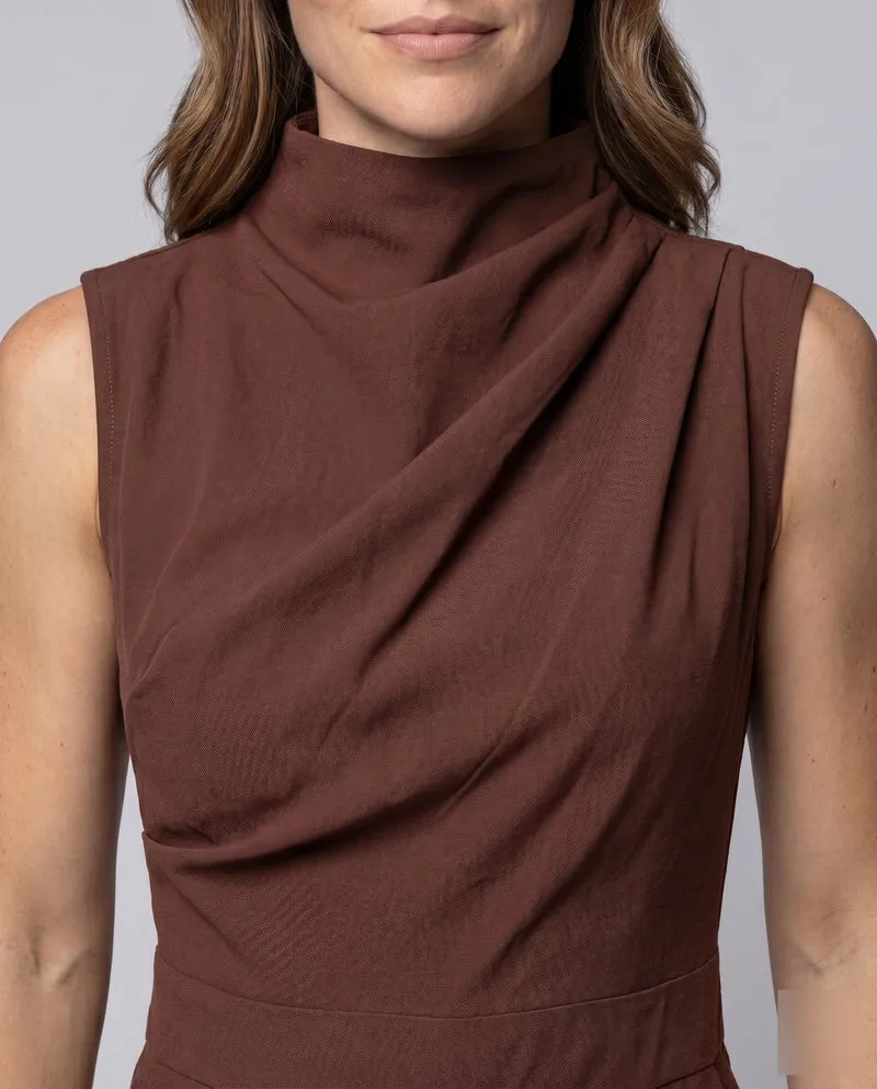 Damen Eleganter Jumpsuit mit hohem Kragen und weitem Bein