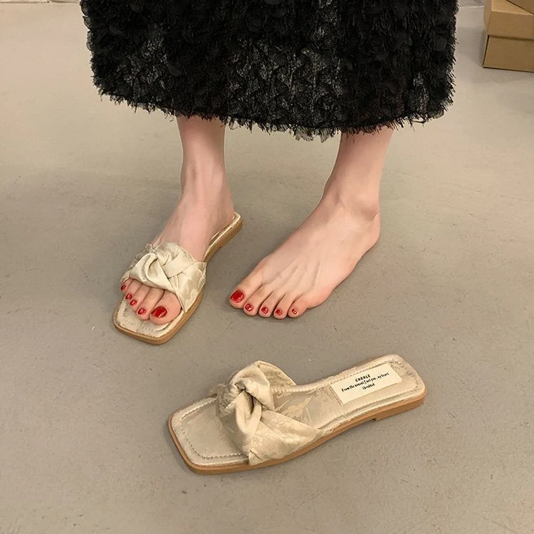 Damen modische Sandalen mit dekorativem Schleifenakzent und rutschfester Sohle