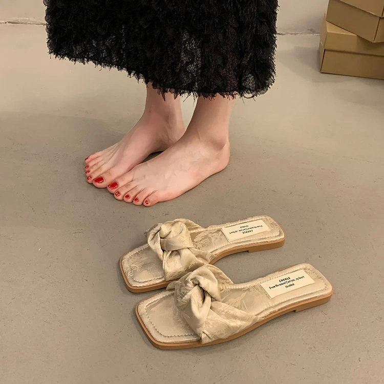 Damen modische Sandalen mit dekorativem Schleifenakzent und rutschfester Sohle