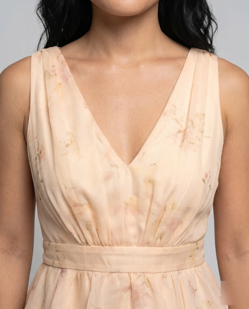 Damen Abendkleid mit elegantem Schichten-Design Nord Taschen