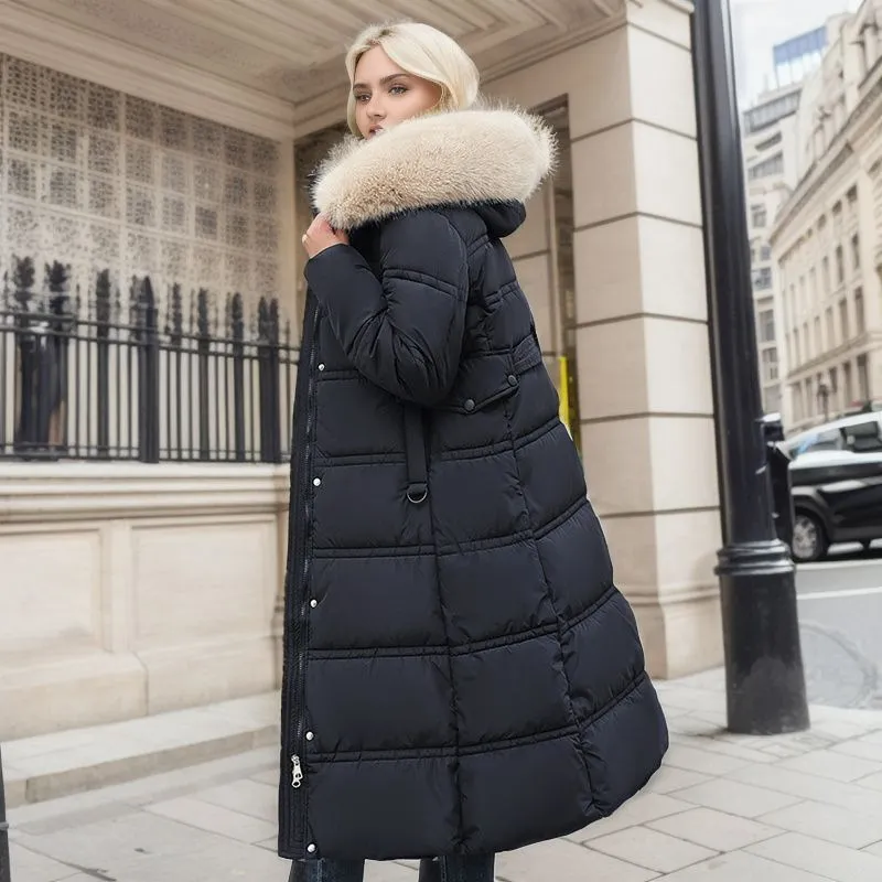 Damen lange Winterjacke mit Pelzmütze und Gürtel