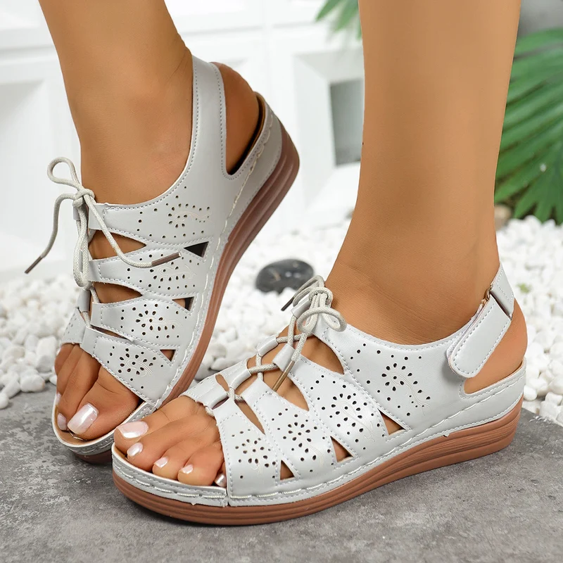 Damen komfortable Sandalen mit luftigem Design und verstellbarem Riemen