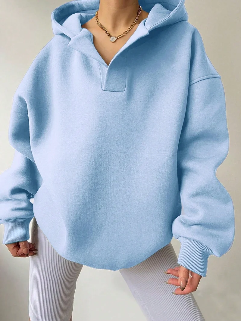 Damen Oversized Hoodie mit kurzem Kragen und praktischen Seitentaschen