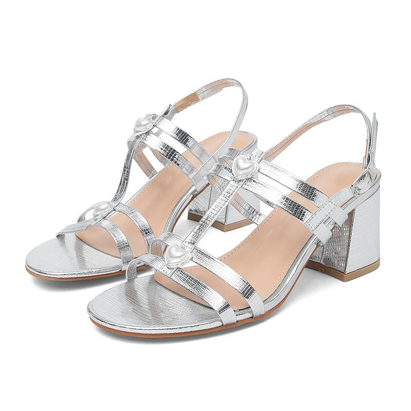 Damen Elegante Sandalen mit Herz-Applikationen und stabilem Blockabsatz Nord Taschen