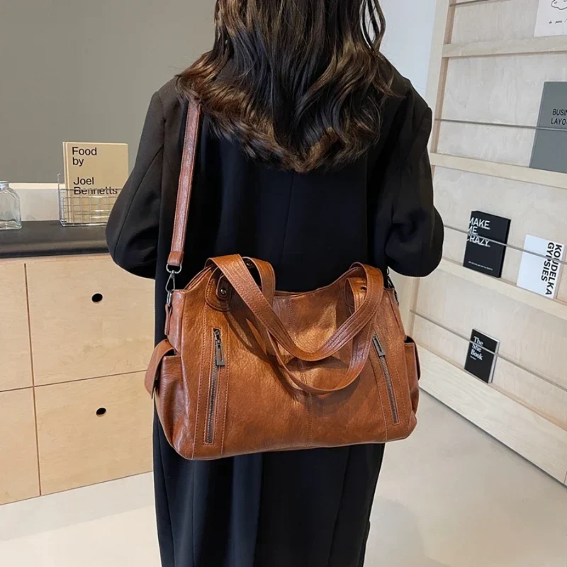 Elegante Schultertasche für Den Alltag