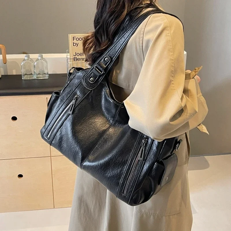 Elegante Schultertasche für Den Alltag