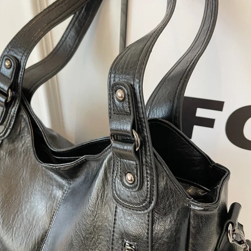 Elegante Schultertasche für Den Alltag