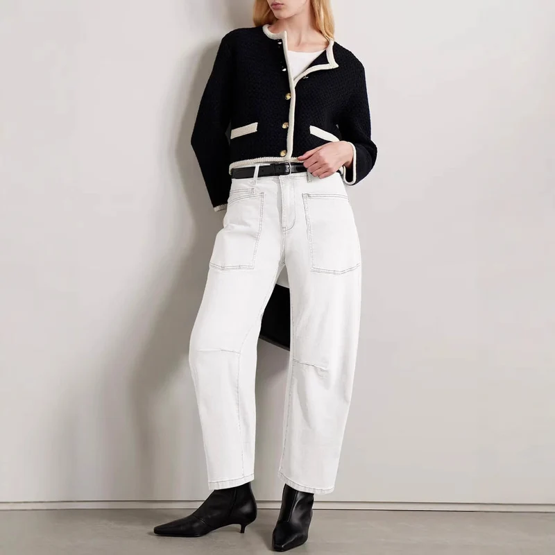 Damen halbhohe Denim-Hose mit einzigartigen aufgesetzten Taschen Nord Taschen