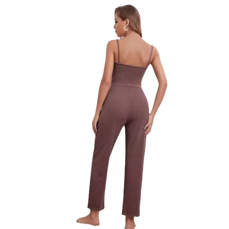 Damen Freizeit-Set mit gestricktem Oberteil und weiten Hosen Nord Taschen
